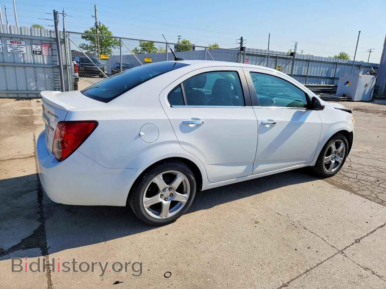 2014 CHEVROLET SONIC - VIN: 1G1JE5SB3E4219738 - Фото 3