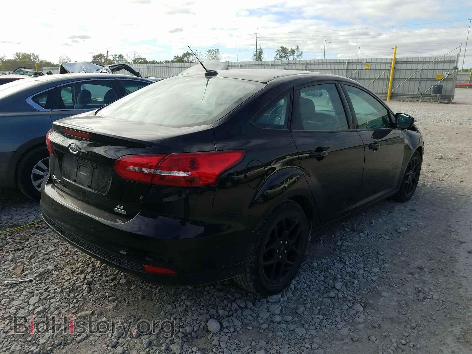 2016 FORD FOCUS - VIN: 1FADP3FE2GL256463 - Photo 4