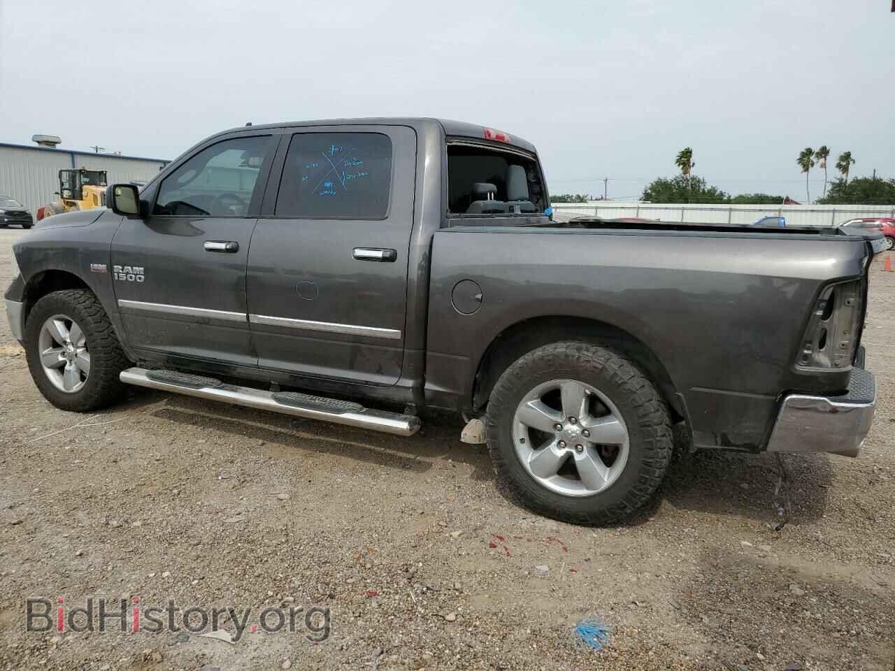 2017 RAM 1500 - VIN: 3C6RR6LTXHG573623 - Фото 2