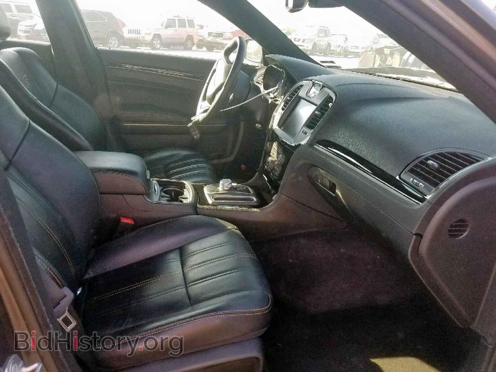2016 CHRYSLER 300 - VIN: 2C3CCAGG7GH296111 - Photo 5