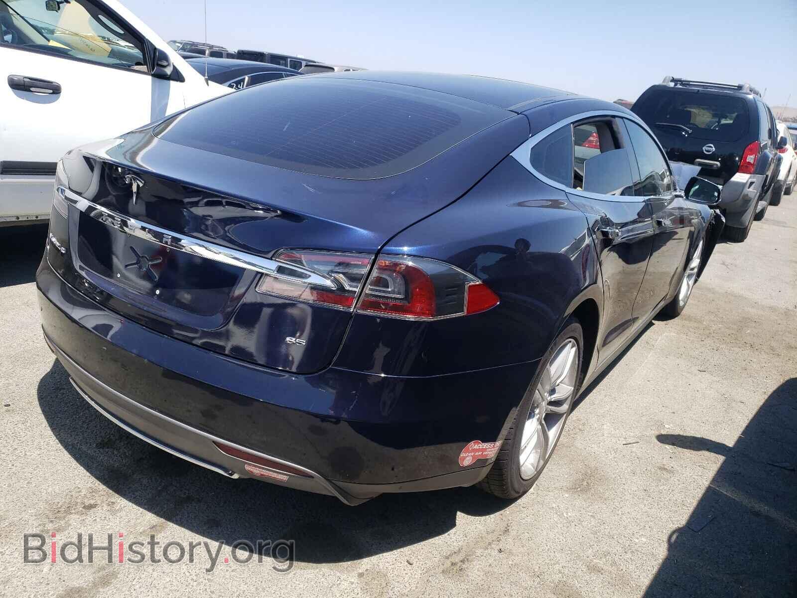 2014 TESLA MODEL S - VIN: 5YJSA1H11EFP42649 - Фото 4