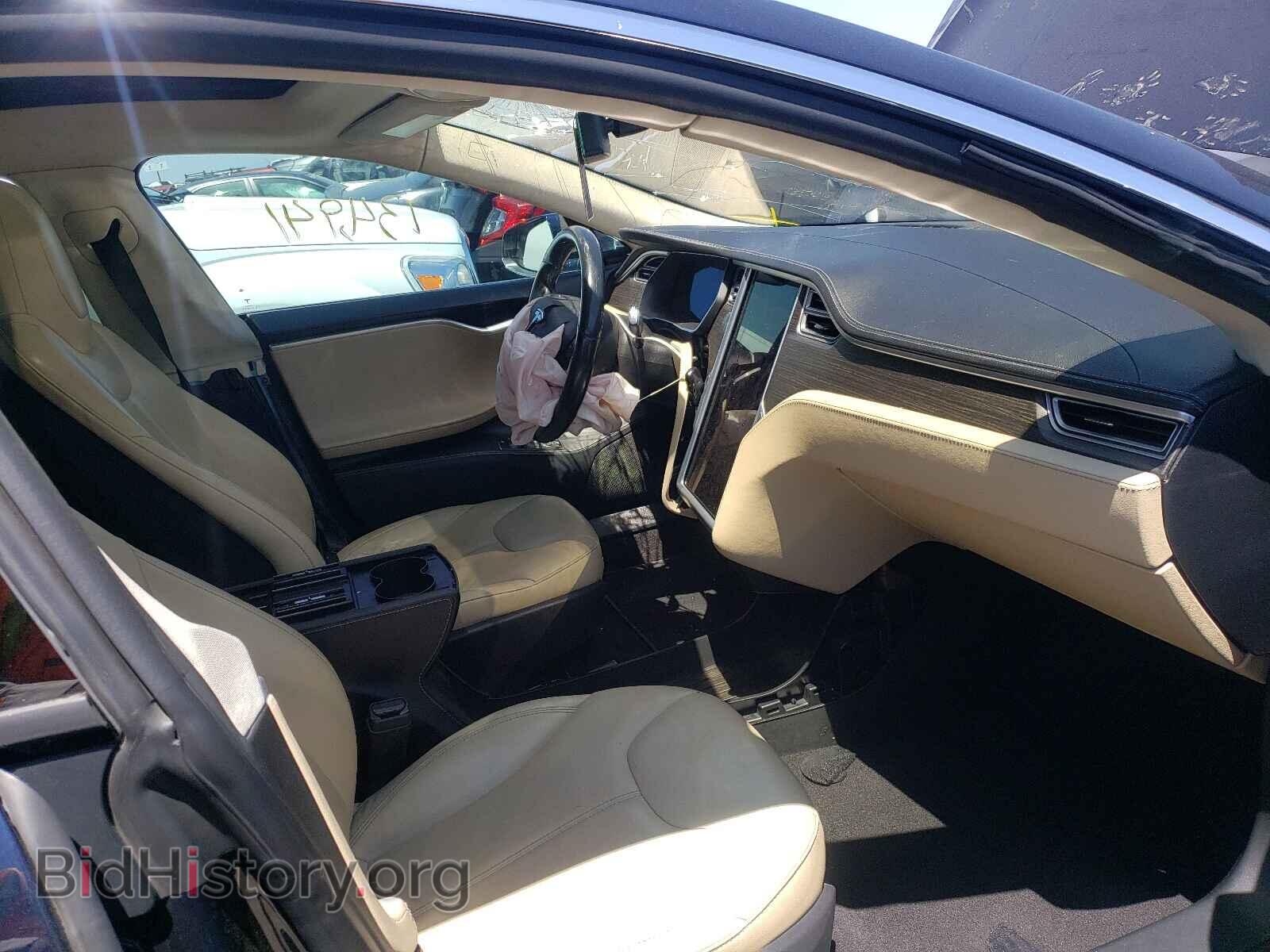 2014 TESLA MODEL S - VIN: 5YJSA1H11EFP42649 - Фото 5