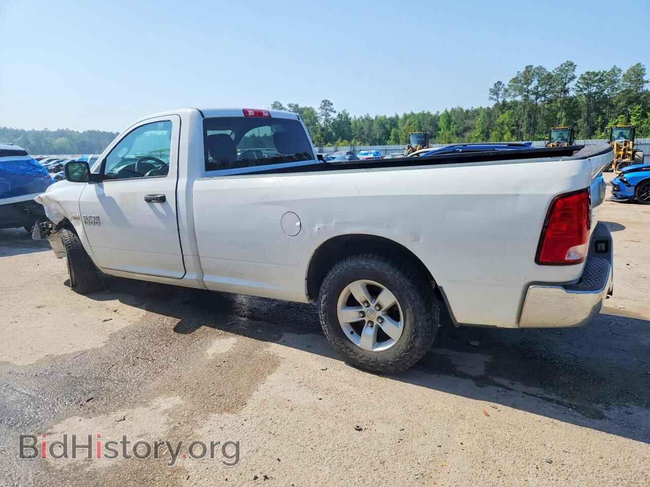 2018 RAM 1500 - VIN: 3C6JR6DT7JG146174 - Фото 2