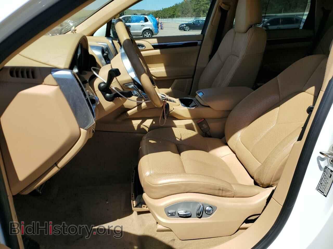 2017 PORSCHE CAYENNE - VIN: WP1AE2A26HLA68264 - Фото 7