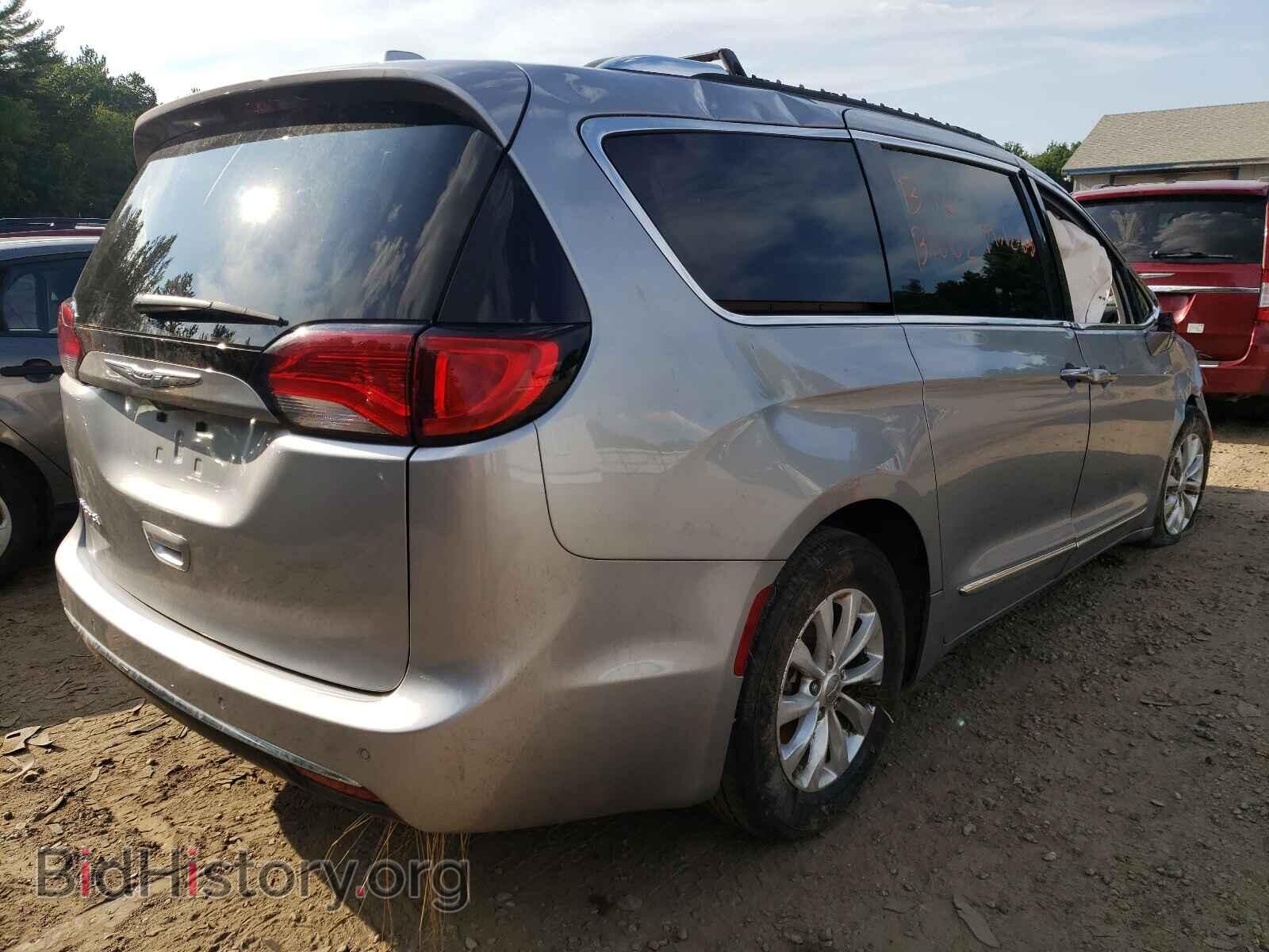 2019 CHRYSLER PACIFICA - VIN: 2C4RC1BG8KR539795 - Фото 4