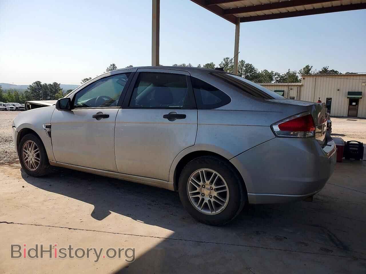 2008 FORD FOCUS - VIN: 1FAHP35N48W216002 - Фото 2