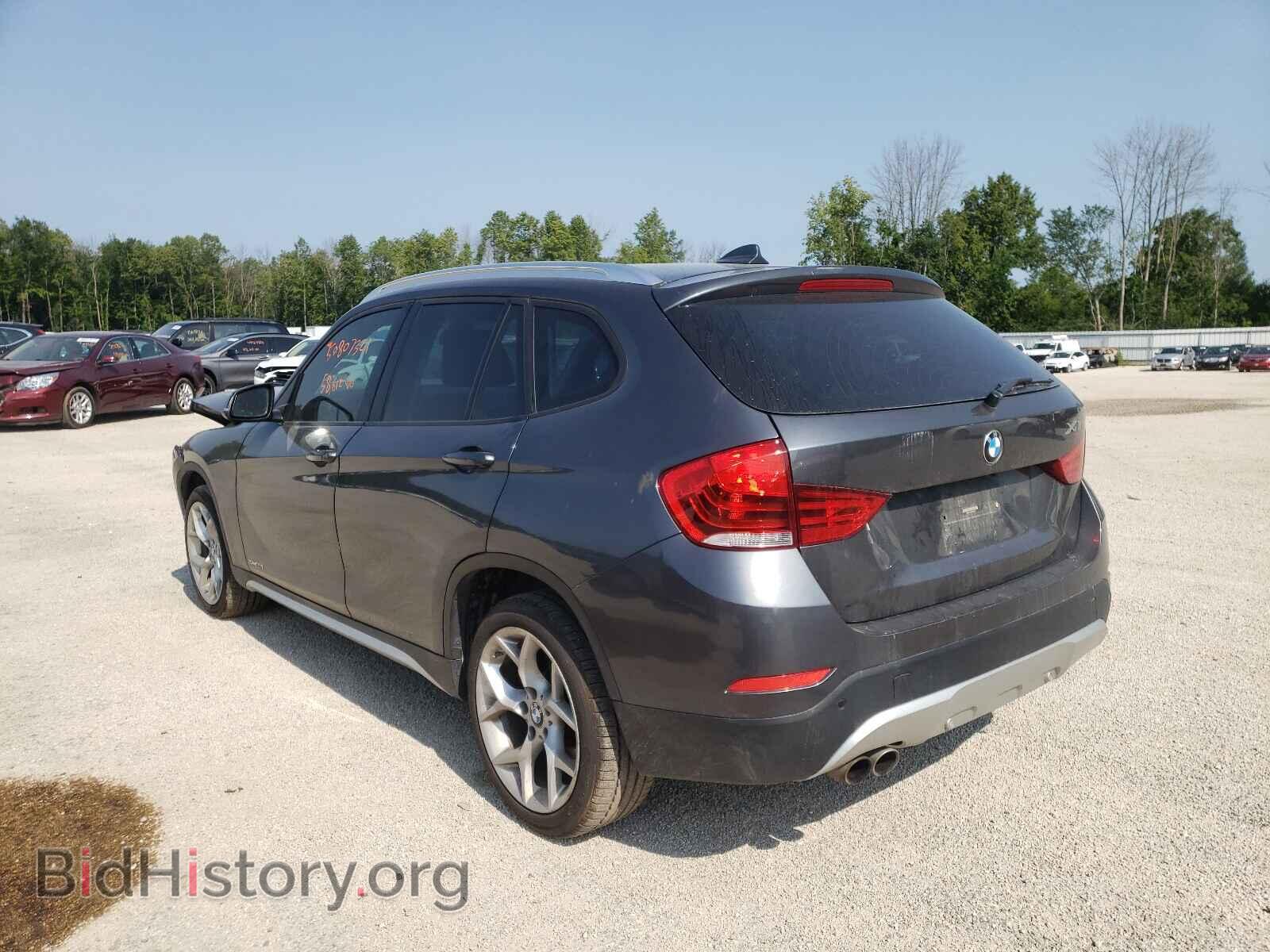 2015 BMW X1 - VIN: WBAVL1C52FVY38355 - Фото 3