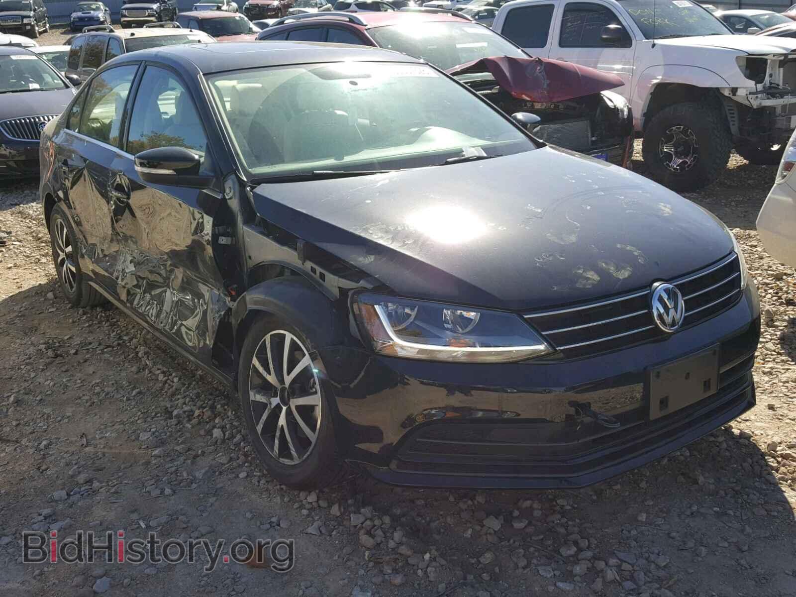 Фотография 3VWDB7AJ7HM203193 - VOLKSWAGEN JETTA 2017