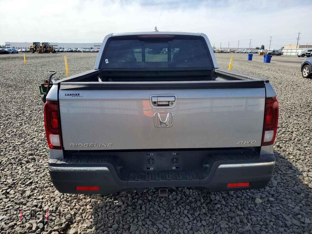 2019 HONDA RIDGELINE - VIN: 5FPYK3F76KB010014 - Photo 6