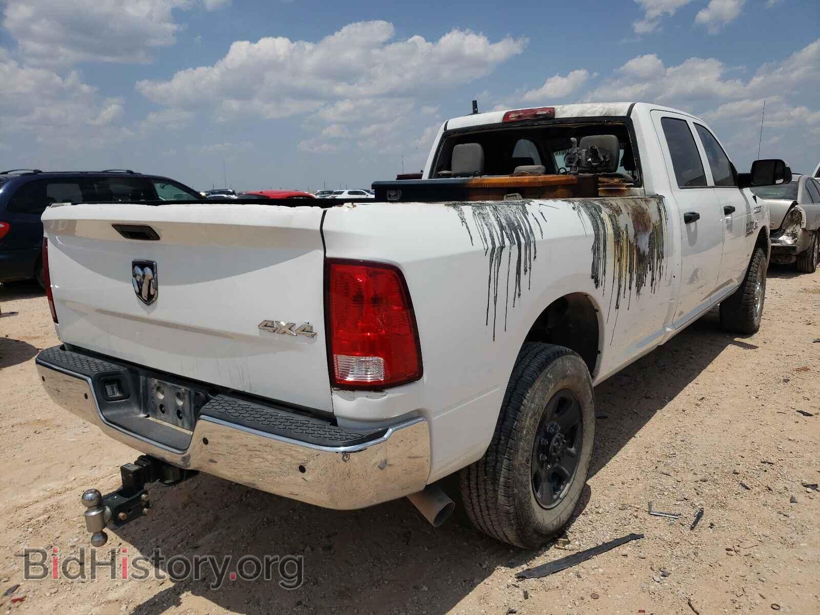 2018 RAM 3500 - VIN: 3C63R3GLXJG277022 - Фото 4