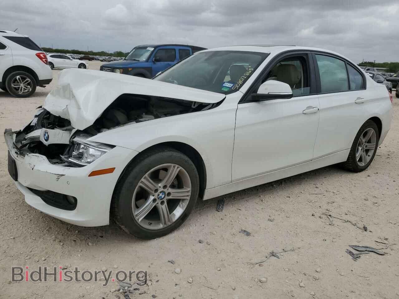 Фотография WBA3B1G55FNT64017 - BMW 3 SERIES 2015