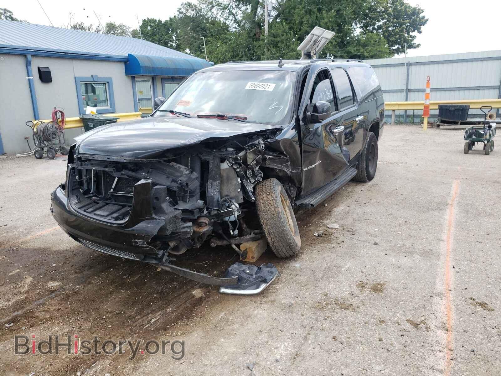 2011 GMC YUKON - VIN: 1GKS2HE33BR264143 - Фото 2