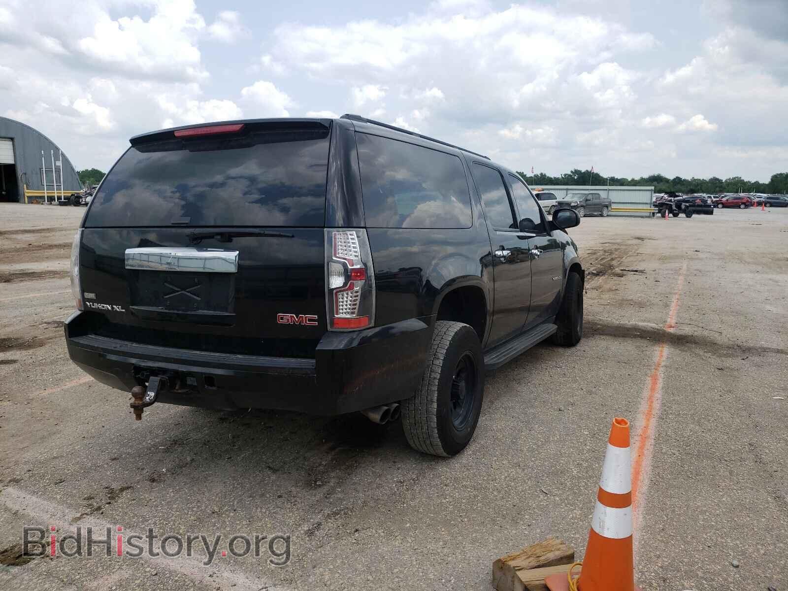 2011 GMC YUKON - VIN: 1GKS2HE33BR264143 - Фото 4
