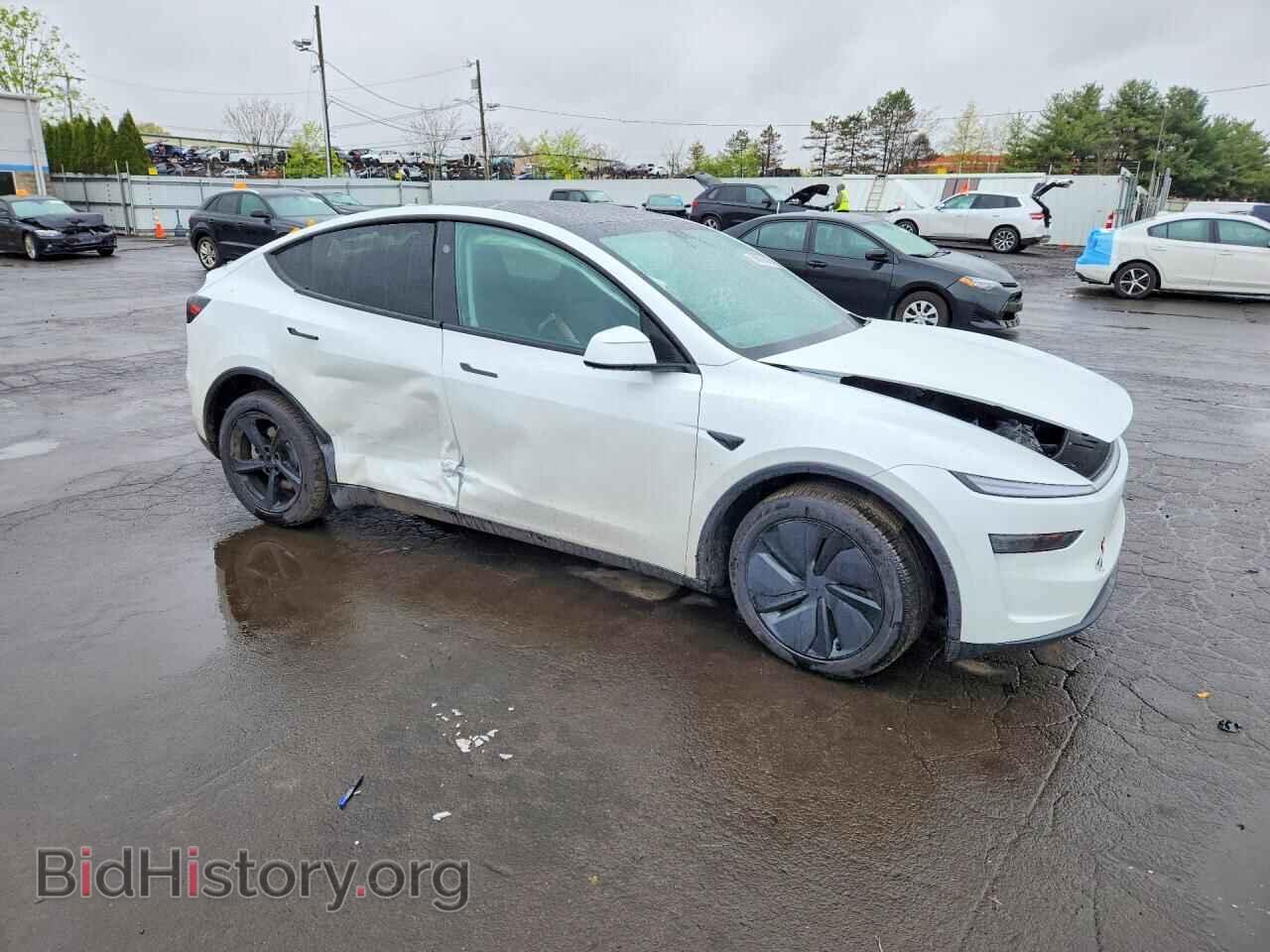 2026 TESLA MODEL Y - VIN: 7SAYGDEE5TA476079 - Photo 4