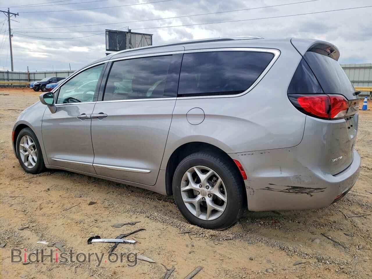 2017 CHRYSLER PACIFICA - VIN: 2C4RC1EG3HR538249 - Photo 2