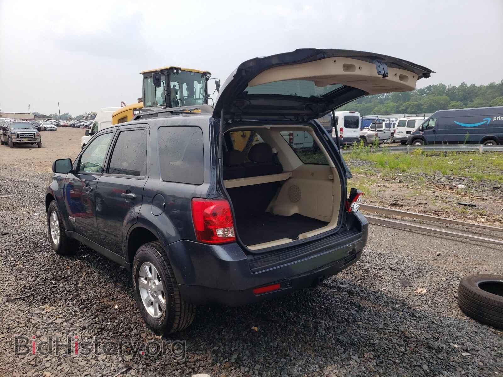 2008 MAZDA TRIBUTE - VIN: 4F2CZ06198KM00108 - Фото 3