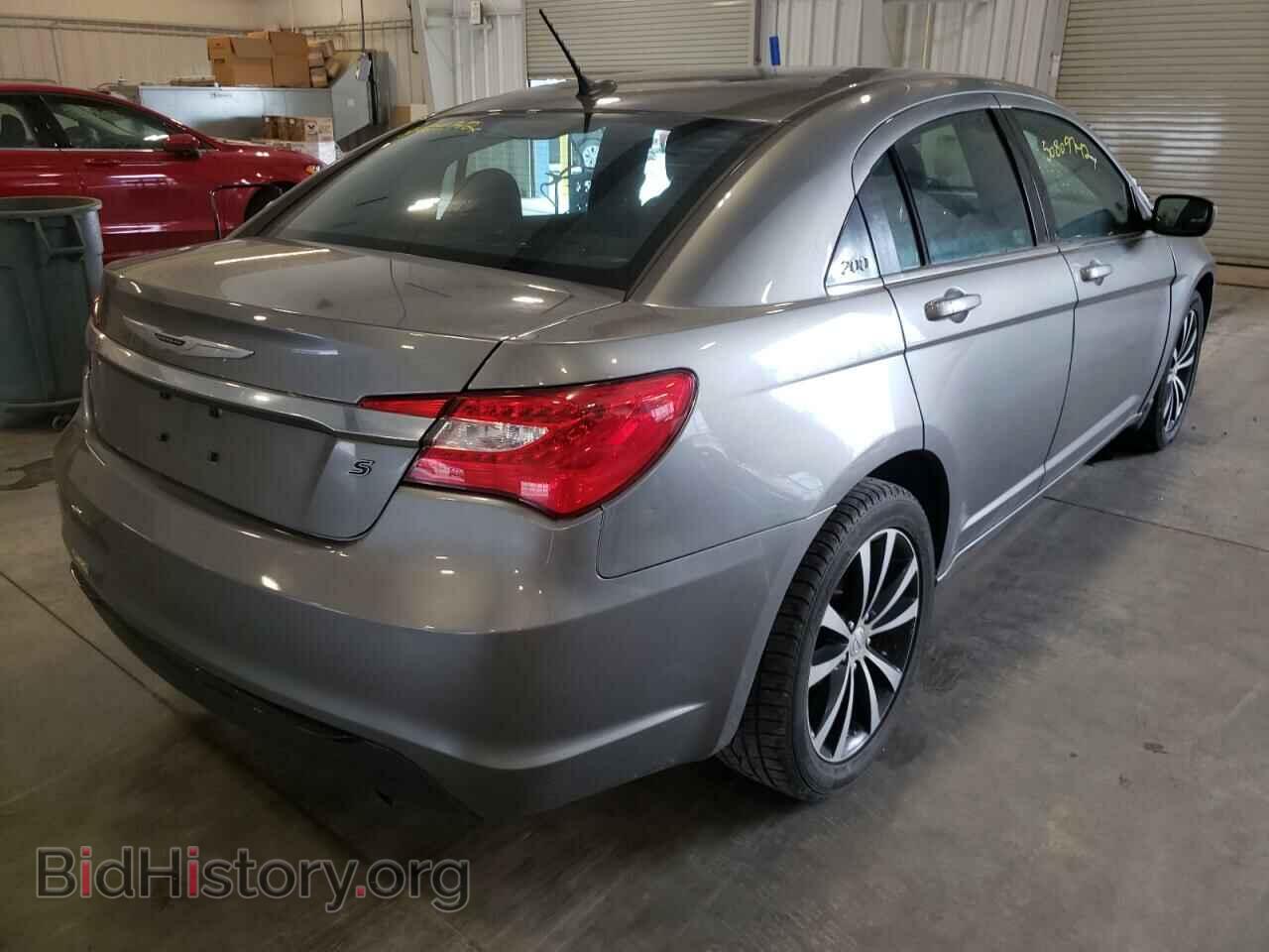 2013 CHRYSLER 200 - VIN: 1C3CCBBB6DN728952 - Фото 4