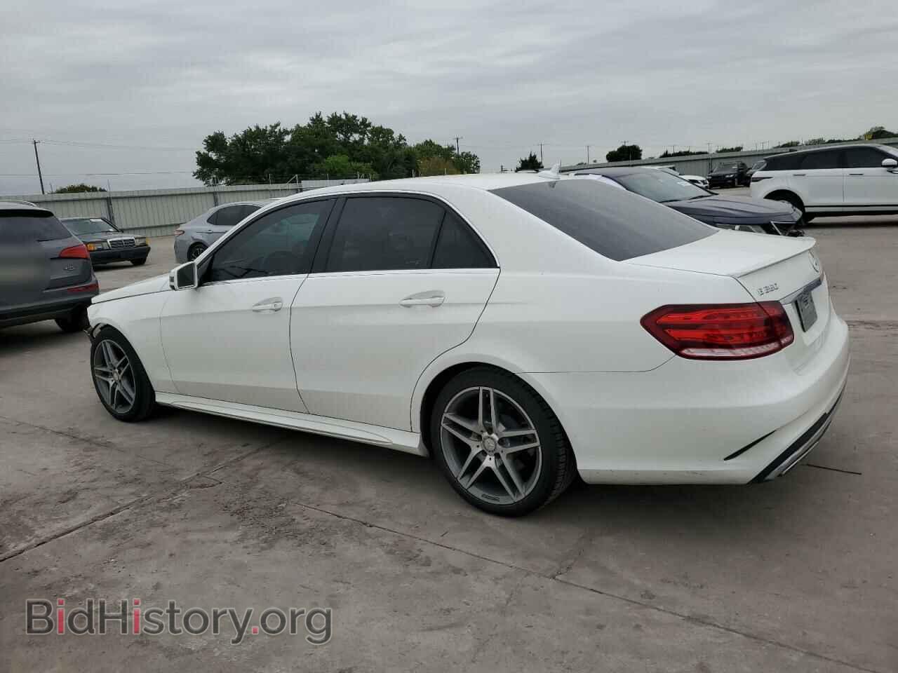 2015 MERCEDES-BENZ E-CLASS - VIN: WDDHF5KBXFB100123 - Фото 2