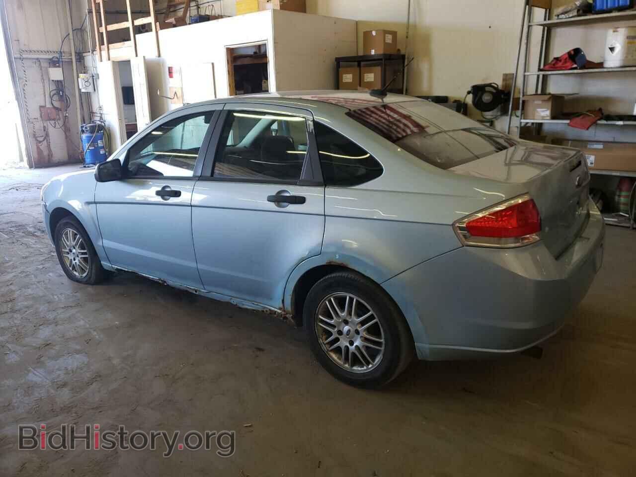 2009 FORD FOCUS - VIN: 1FAHP35N89W155318 - Фото 2