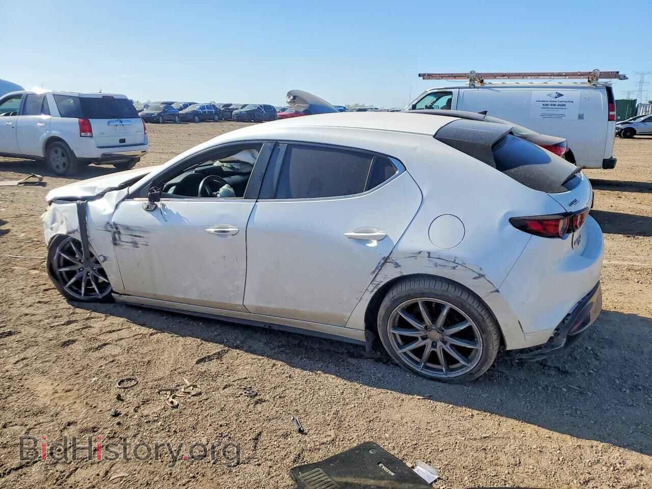 2021 MAZDA 3 - VIN: JM1BPBKL0M1308907 - Photo 2