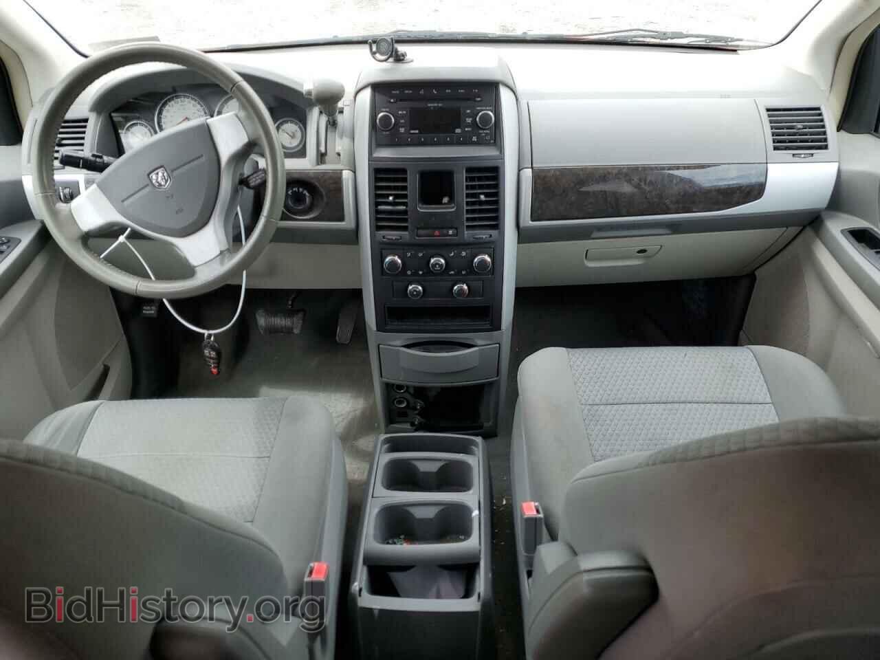 2010 DODGE CARAVAN - VIN: 2D4RN5D14AR172972 - Фото 8