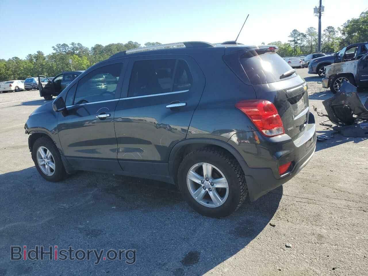 2018 CHEVROLET TRAX - VIN: 3GNCJLSB7JL340526 - Фото 2