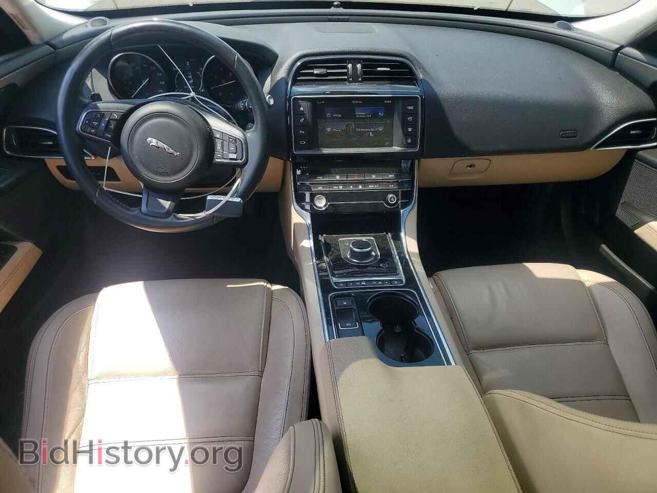 2017 JAGUAR XE - VIN: SAJAE4BV0HA974185 - Фото 8