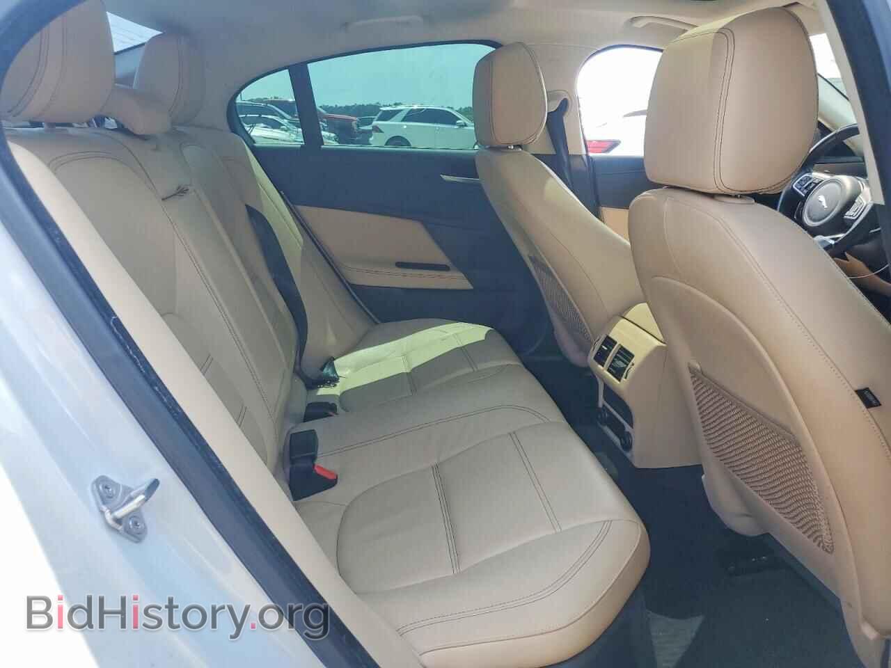 2017 JAGUAR XE - VIN: SAJAE4BV0HA974185 - Фото 10