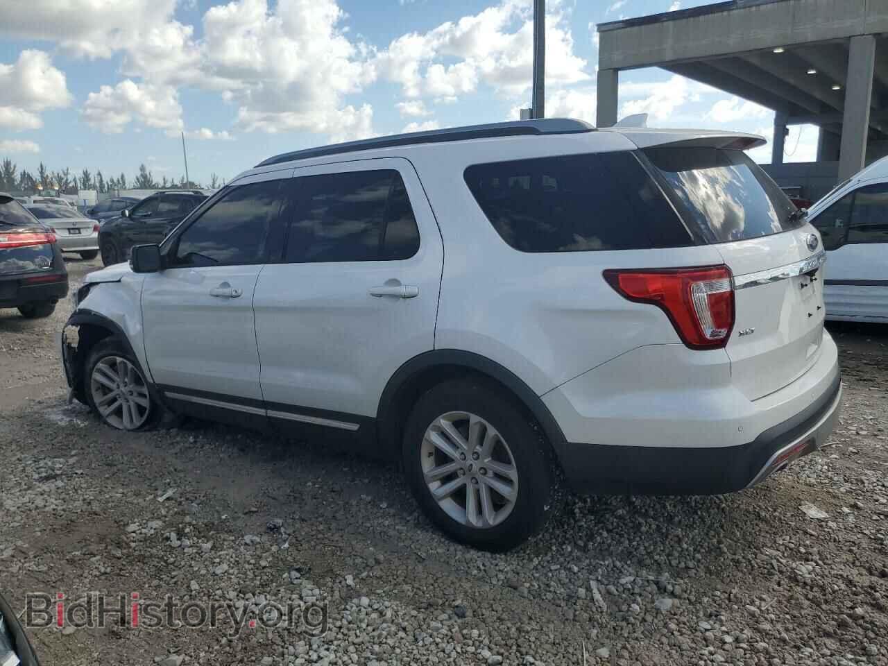 2017 FORD EXPLORER - VIN: 1FM5K7D82HGD49572 - Фото 2