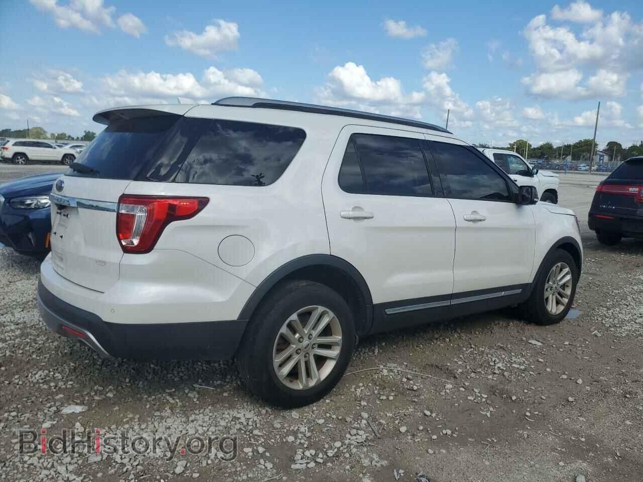 2017 FORD EXPLORER - VIN: 1FM5K7D82HGD49572 - Фото 3