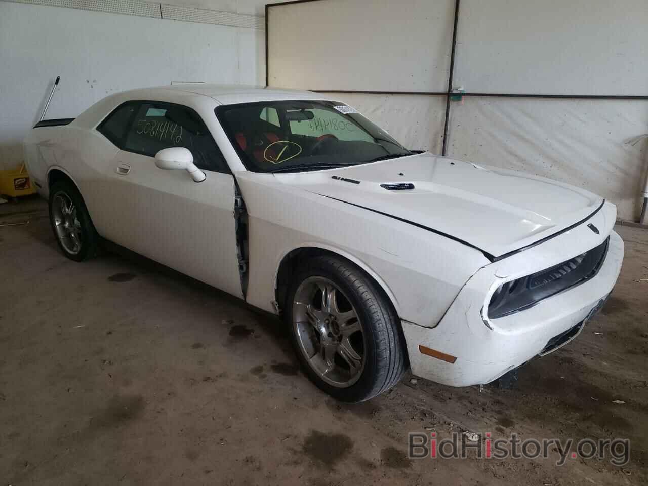 Photo 2B3CJ4DV5AH217985 - DODGE CHALLENGER 2010