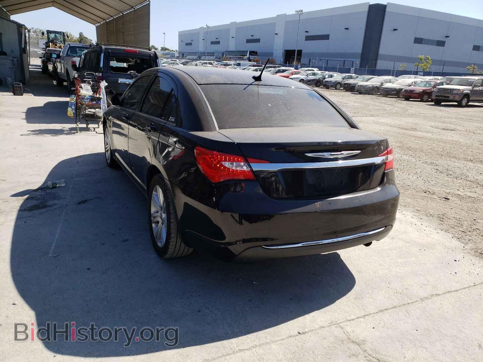2013 CHRYSLER 200 - VIN: 1C3CCBAB3DN733009 - Фото 3