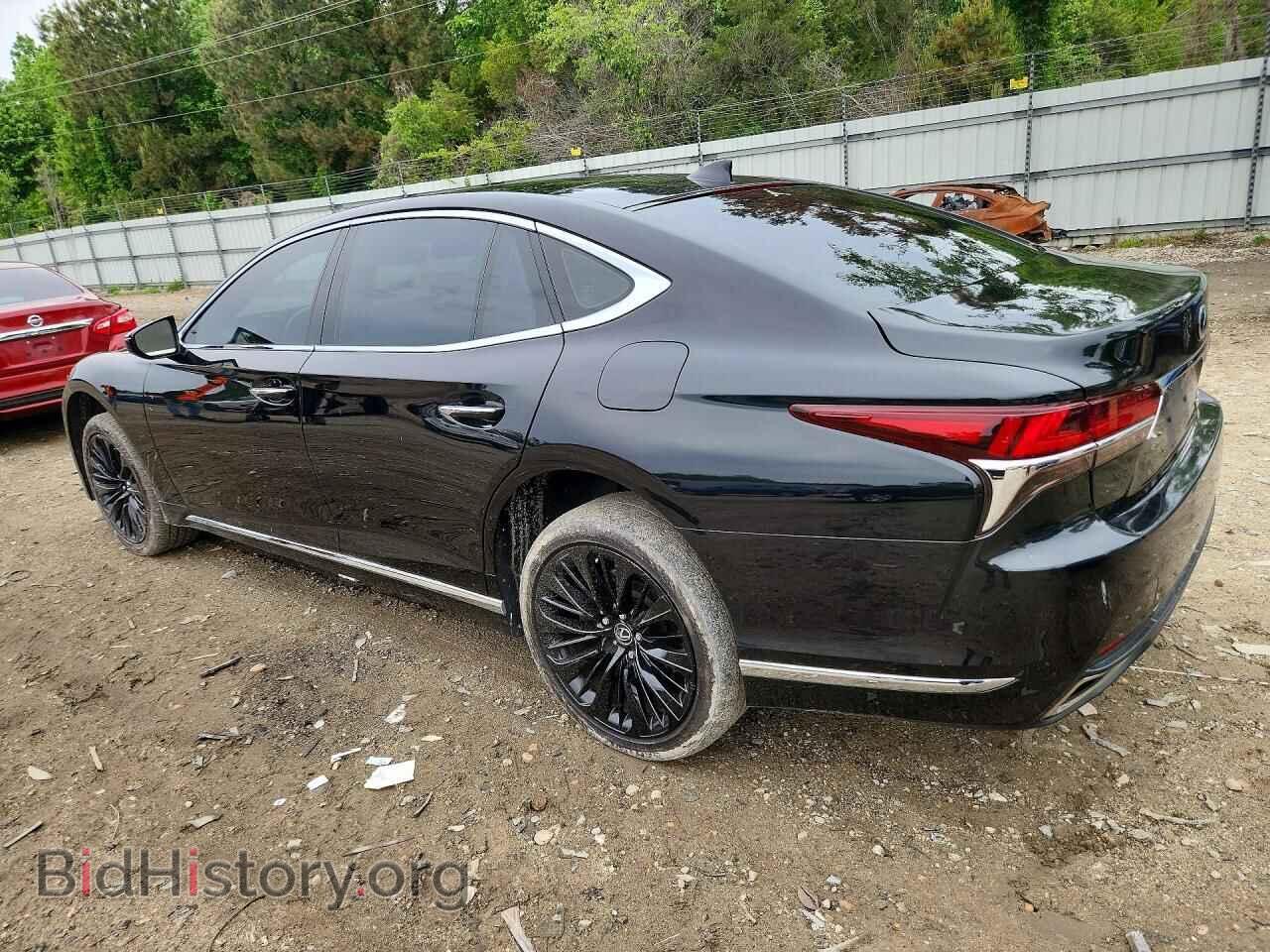 2018 LEXUS LS500 - VIN: JTHC5LFF2J5001228 - Photo 2