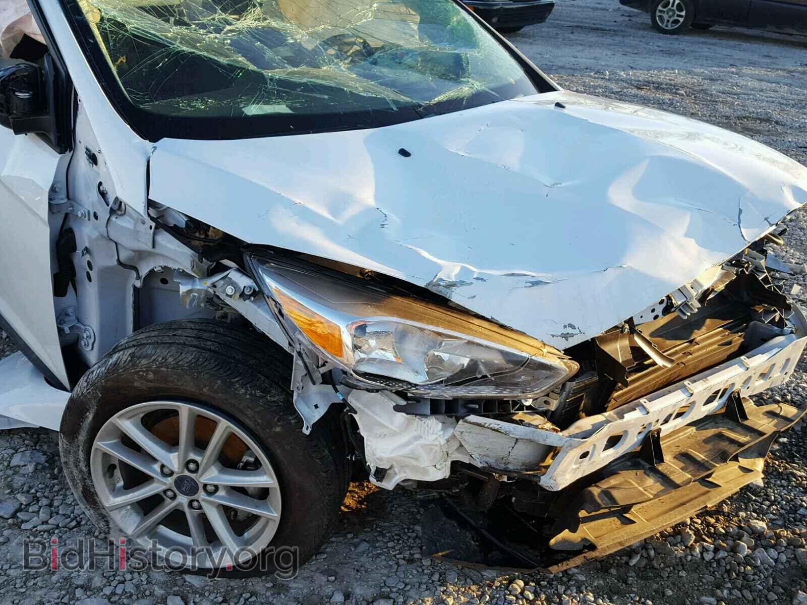 2017 FORD FOCUS - VIN: 1FADP3F29HL204397 - Photo 9