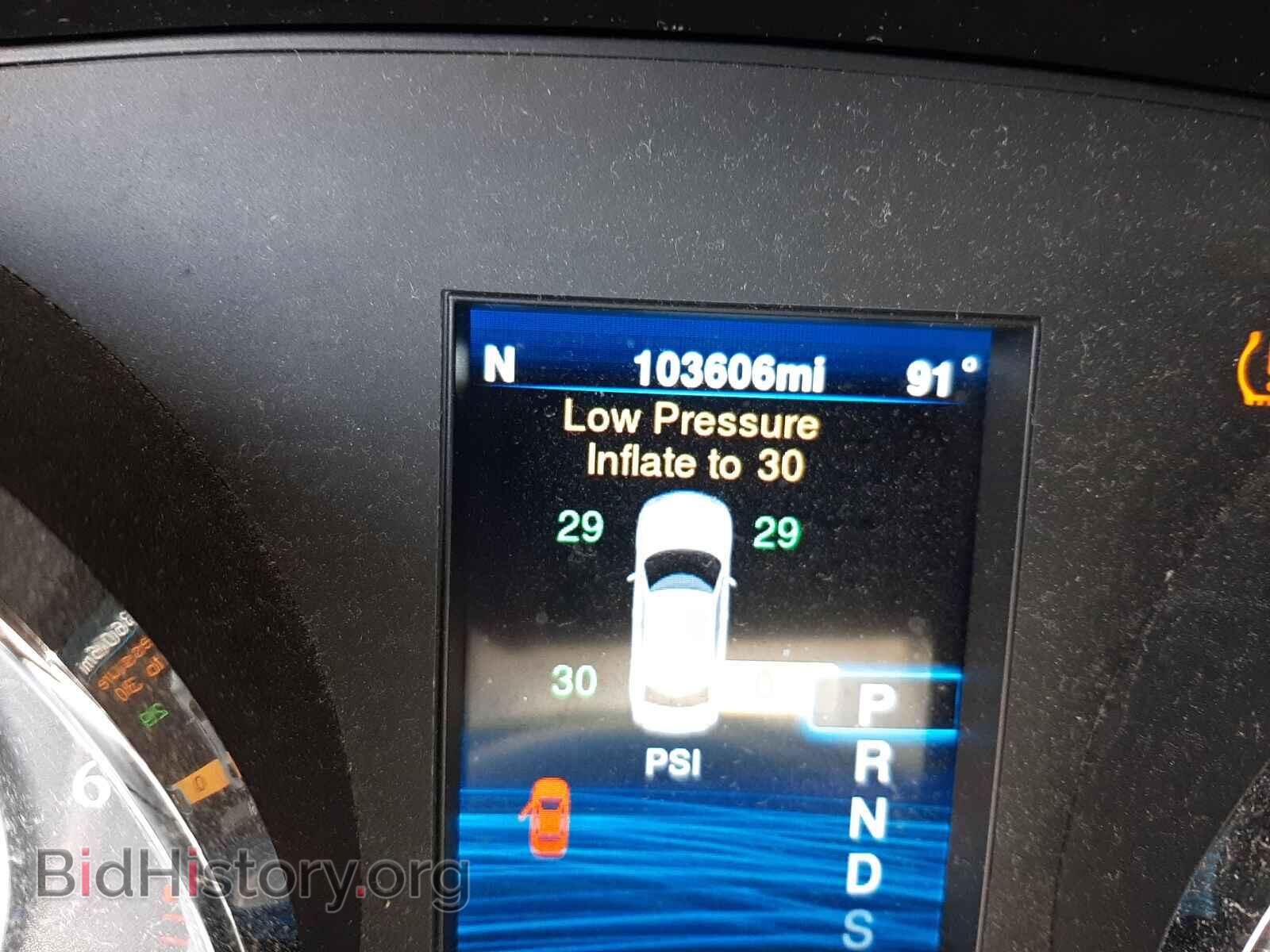 2014 CHRYSLER 300 - VIN: 2C3CCAGG2EH297633 - Photo 8
