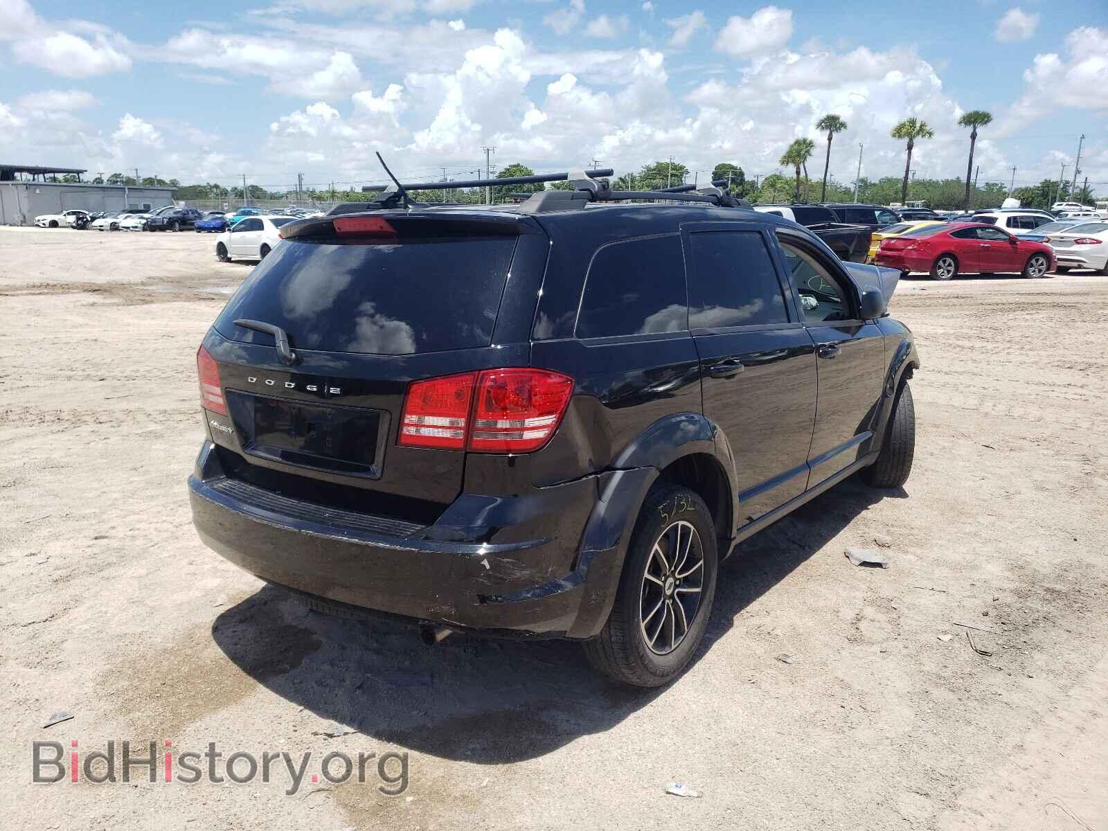 2018 DODGE JOURNEY - VIN: 3C4PDCAB0JT196496 - Фото 4