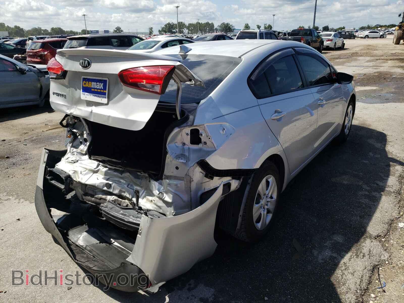 2017 KIA FORTE - VIN: 3KPFK4A78HE065866 - Фото 4