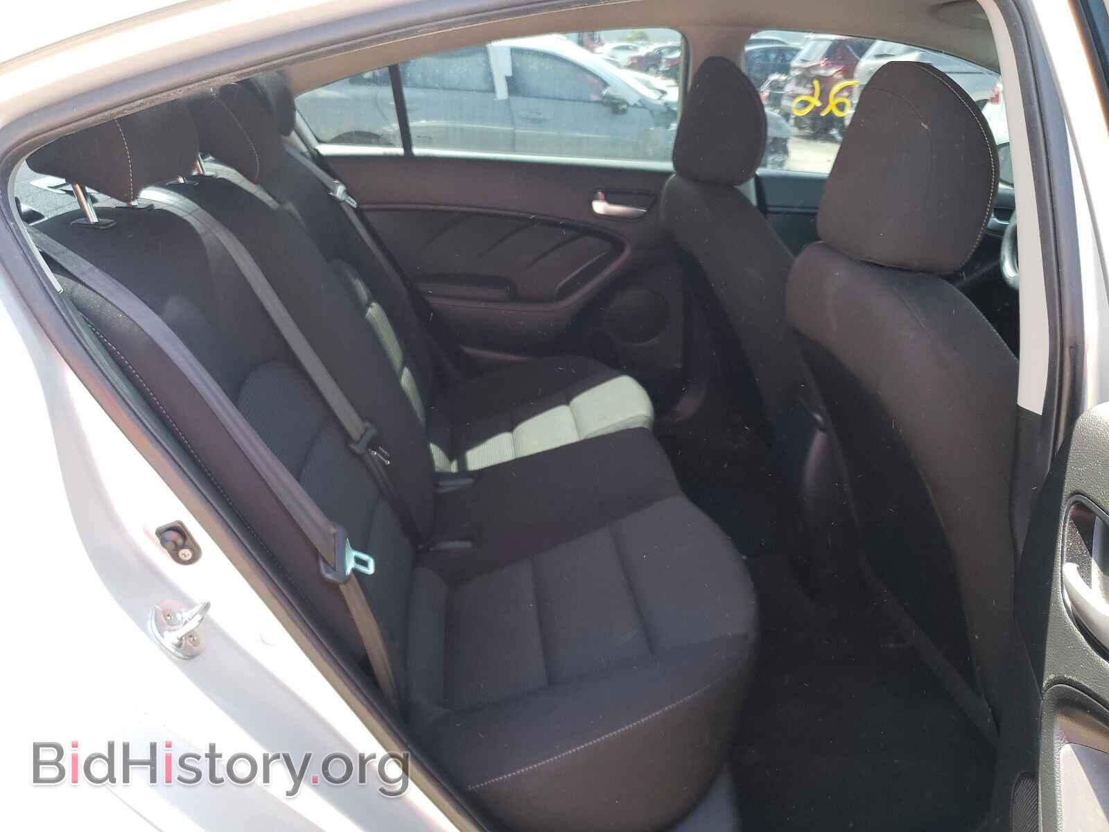 2017 KIA FORTE - VIN: 3KPFK4A78HE065866 - Фото 6