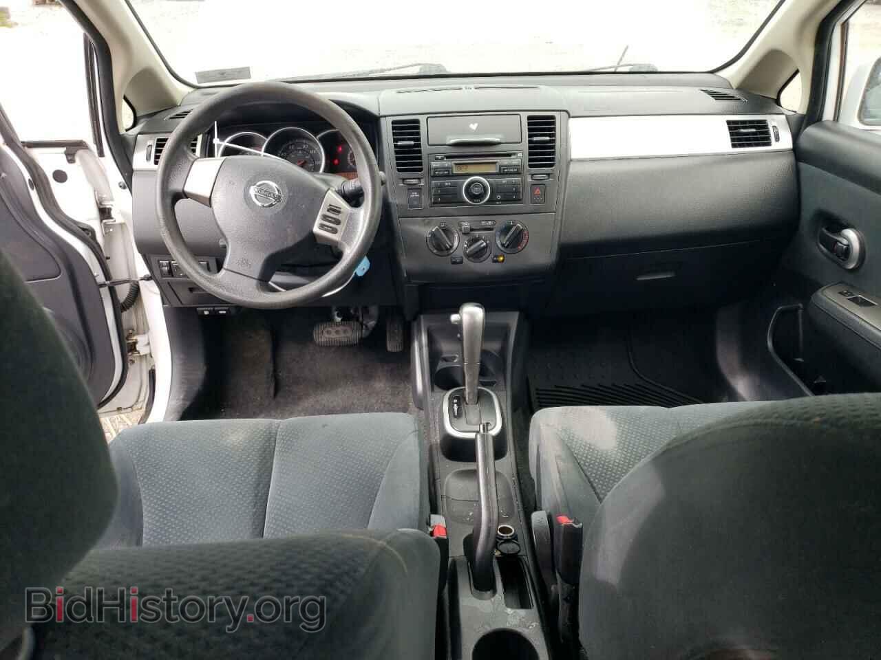 2010 NISSAN VERSA - VIN: 3N1BC1AP2AL366101 - Фото 8