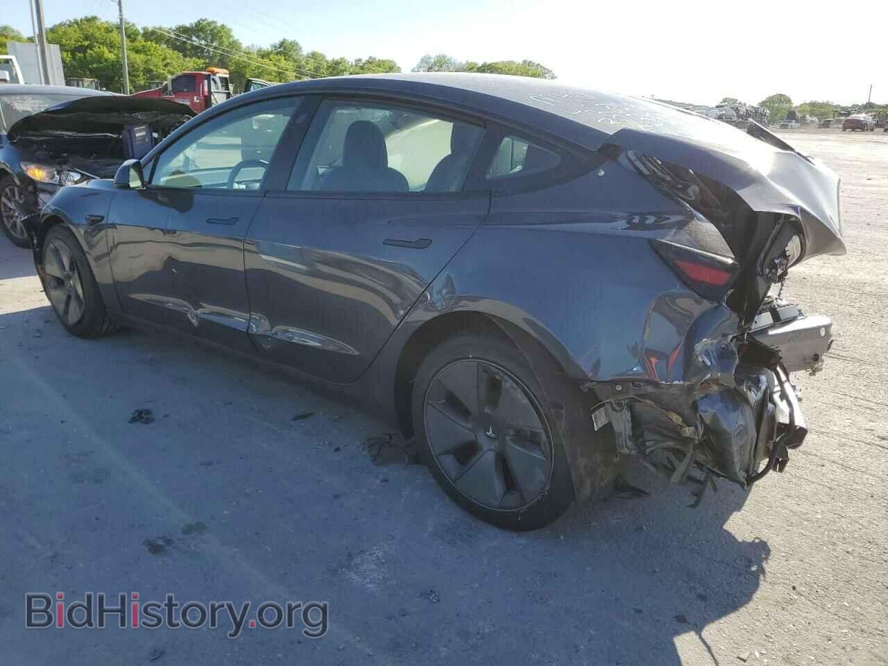 2022 TESLA MODEL 3 - VIN: 5YJ3E1EB2NF323828 - Фото 2