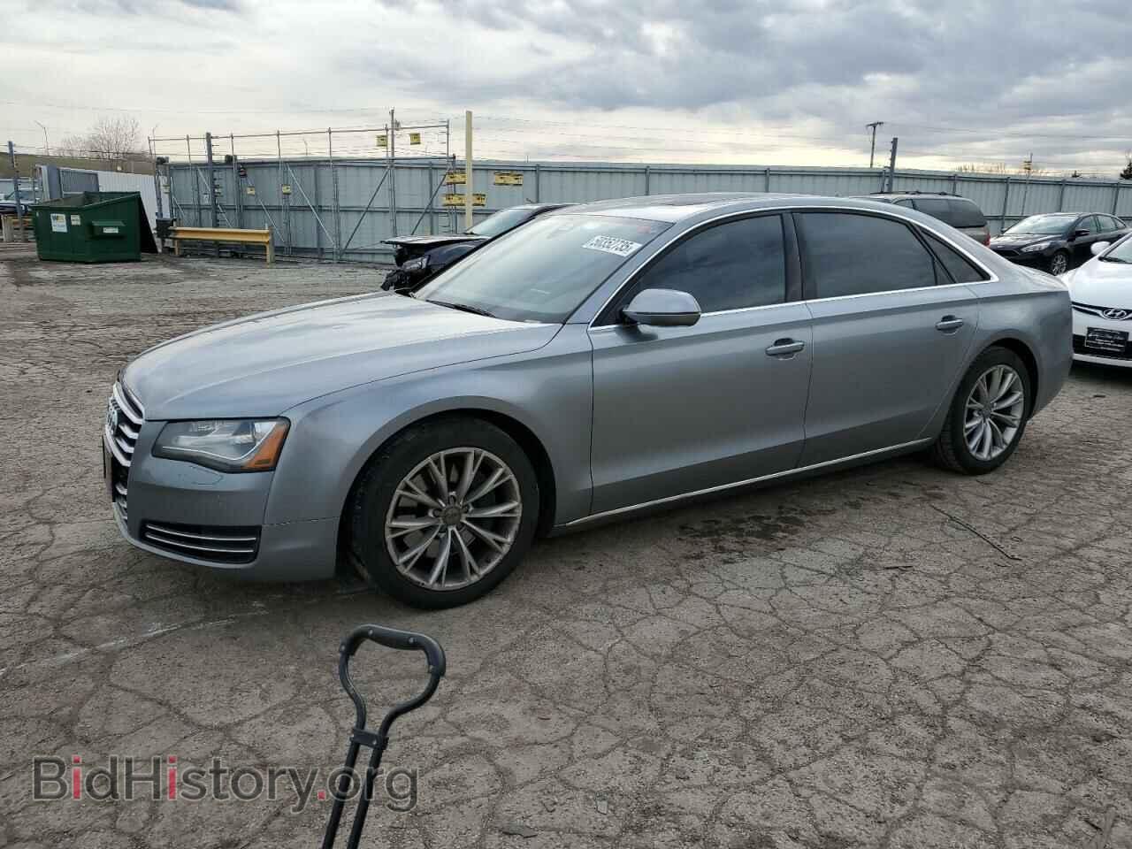 Фотография WAURGAFD3DN002222 - AUDI A8 2013