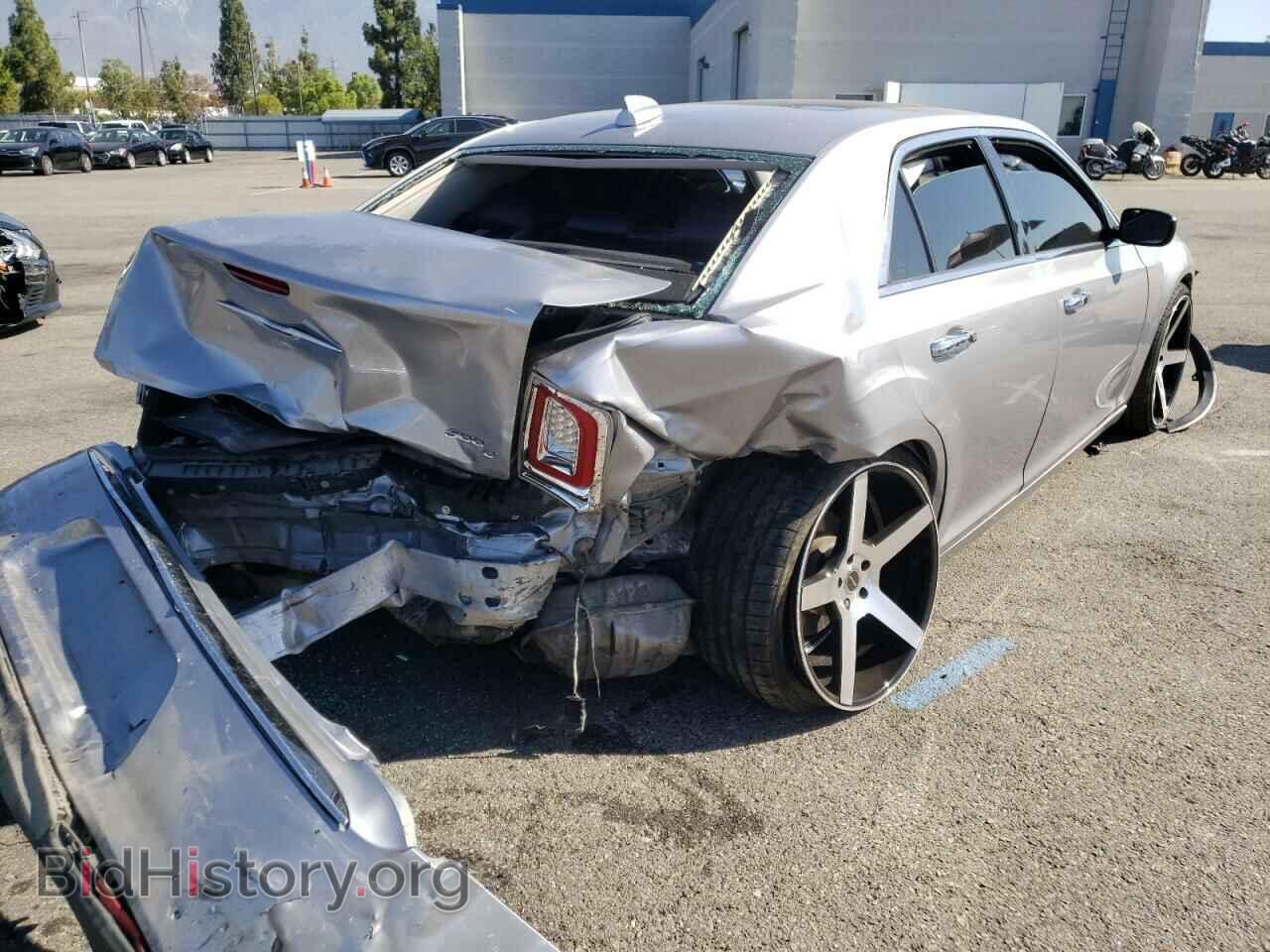 2016 CHRYSLER 300 - VIN: 2C3CCAEGXGH128045 - Фото 4