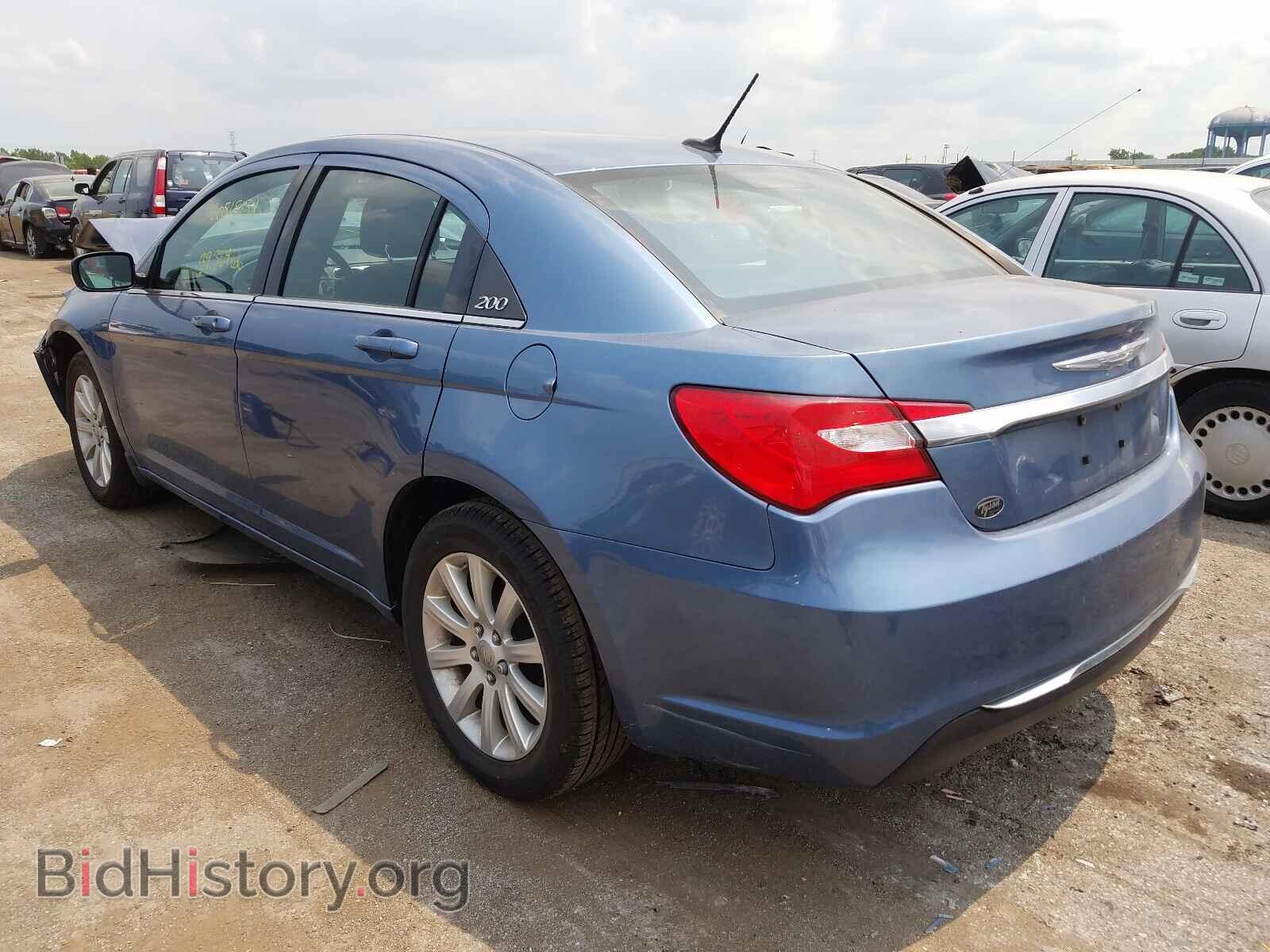 2011 CHRYSLER 200 - VIN: 1C3BC1FB1BN602625 - Фото 3