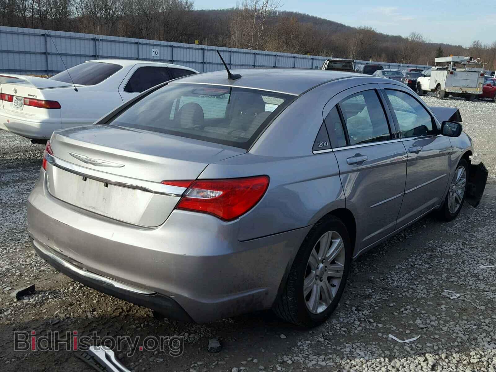 2013 CHRYSLER 200 - VIN: 1C3CCBBB4DN732160 - Фото 4