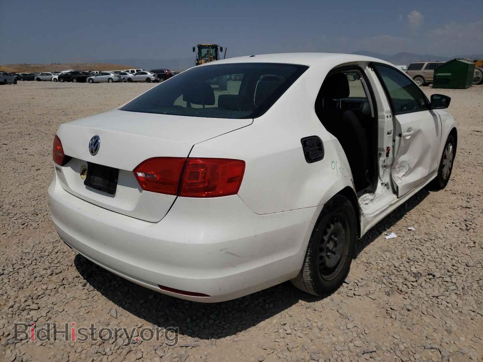 2014 VOLKSWAGEN JETTA - VIN: 3VW2K7AJ0EM384155 - Фото 4