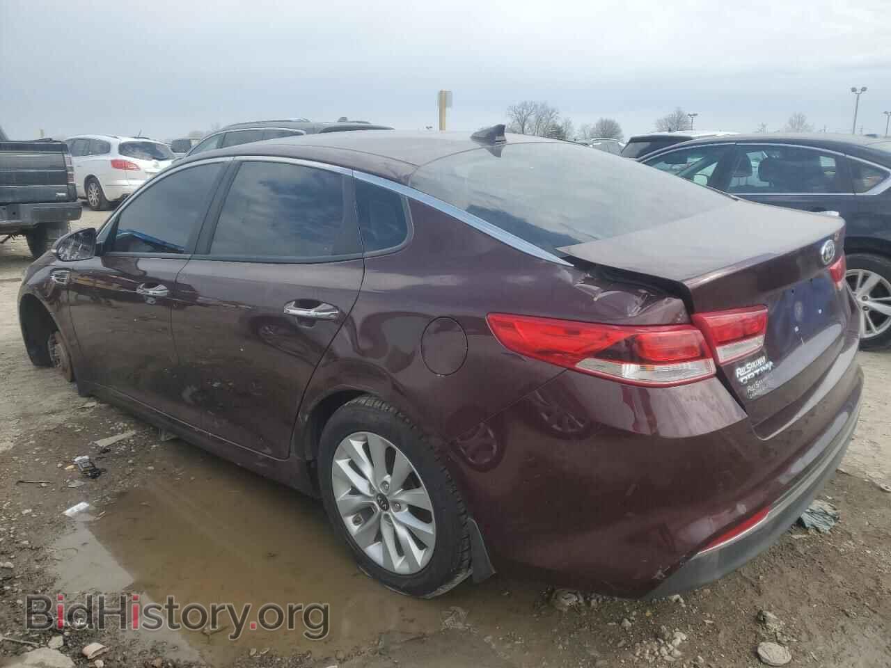 2018 KIA OPTIMA - VIN: 5XXGT4L34JG252532 - Фото 2