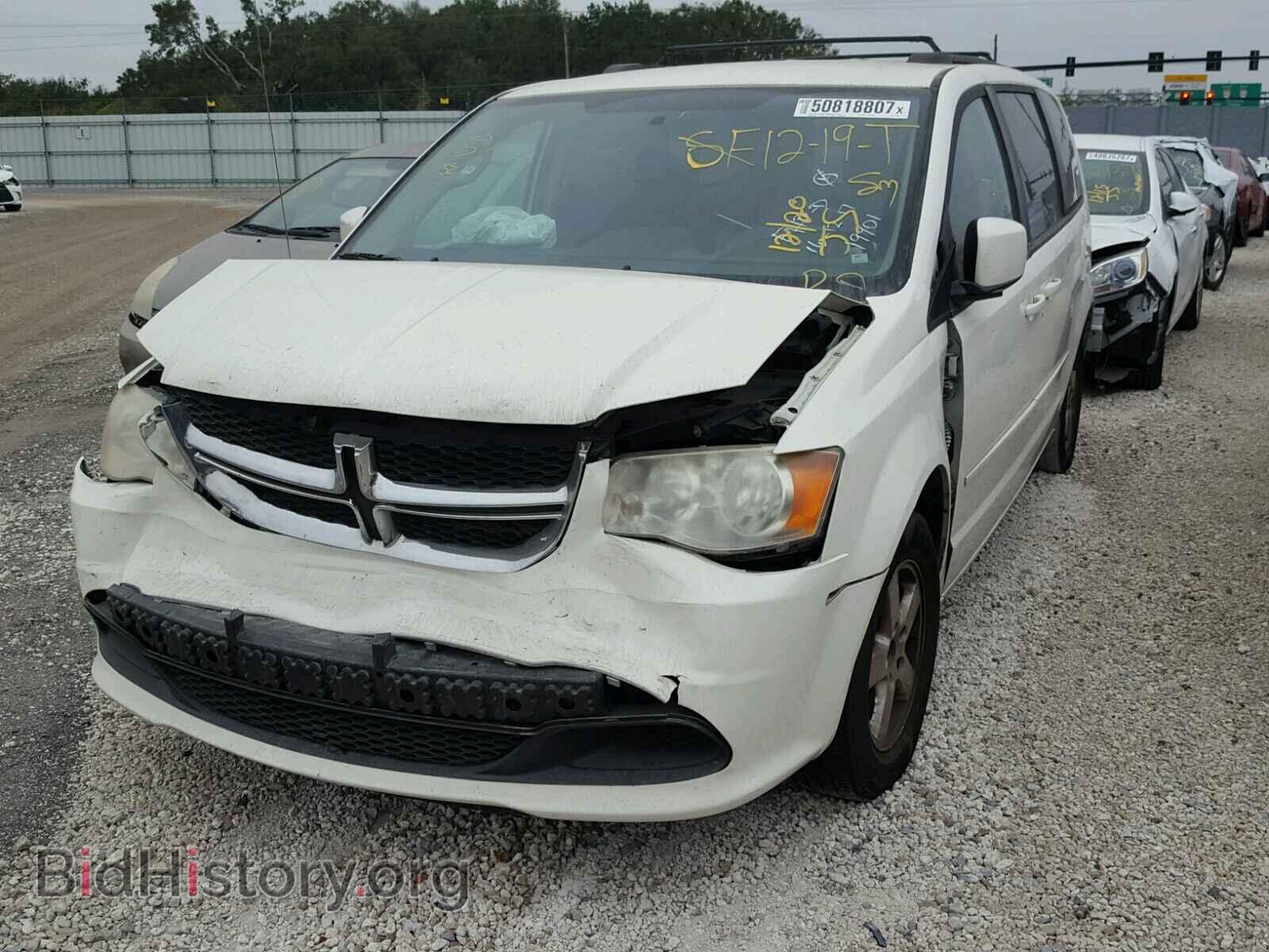 2012 DODGE CARAVAN - VIN: 2C4RDGCG8CR219361 - Фото 2