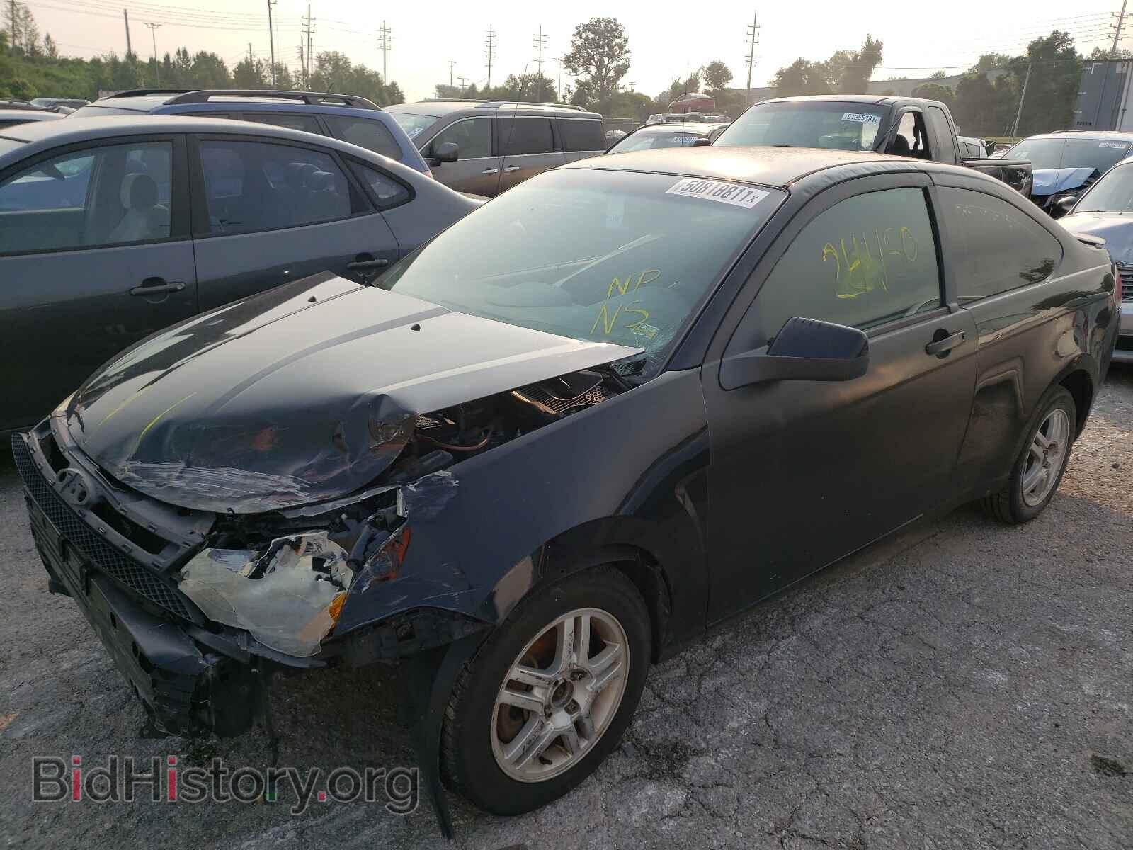 2009 FORD FOCUS - VIN: 1FAHP32N89W201749 - Photo 2