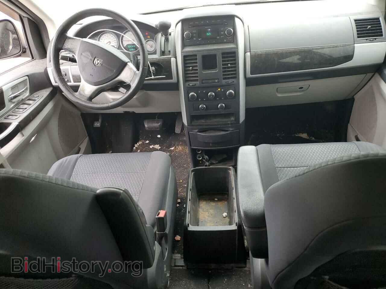 2010 DODGE CARAVAN - VIN: 2D4RN5D14AR118765 - Photo 8