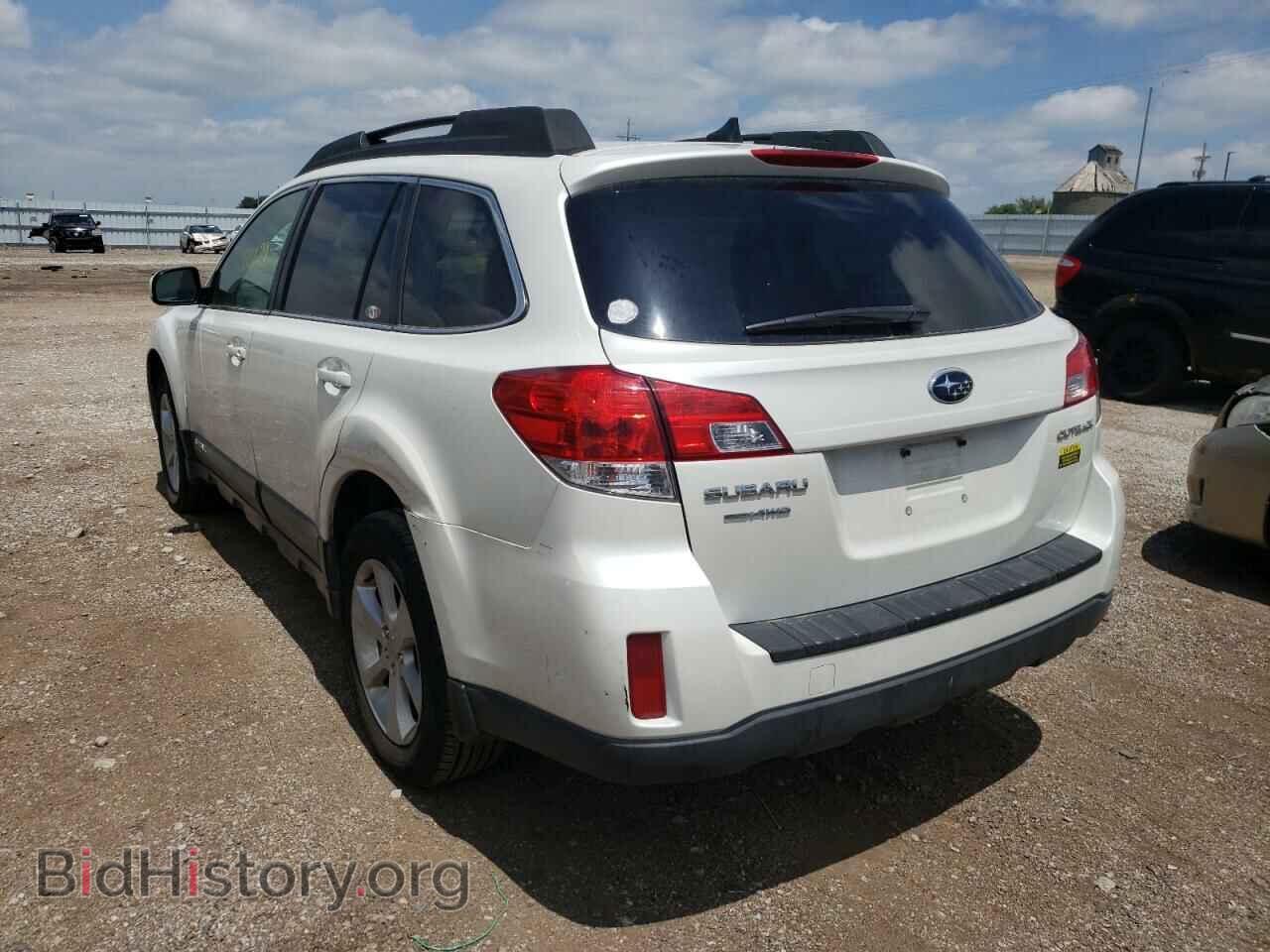 2014 SUBARU OUTBACK - VIN: 4S4BRCCC7E3240752 - Photo 3